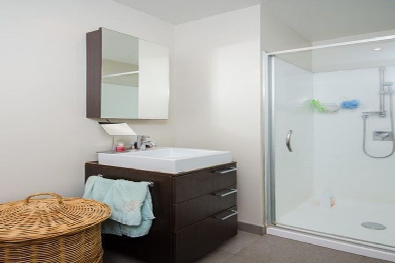 Photo of property in Shoal Haven Apartments, 112a/130 Anzac Street, Takapuna, Auckland, 0622