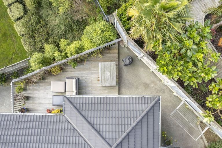 Photo of property in 3 Shoal Place, Whitby, Porirua, 5024