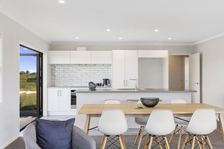 Photo of property in 183 Penetaka Heights, Pyes Pa, Tauranga, 3112