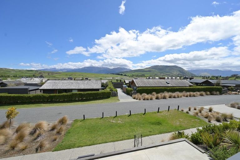 Photo of property in 29a Rannoch Drive, Jacks Point, Queenstown, 9371
