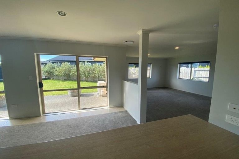Photo of property in 22 Santa Cruz Drive, Papamoa Beach, Papamoa, 3118