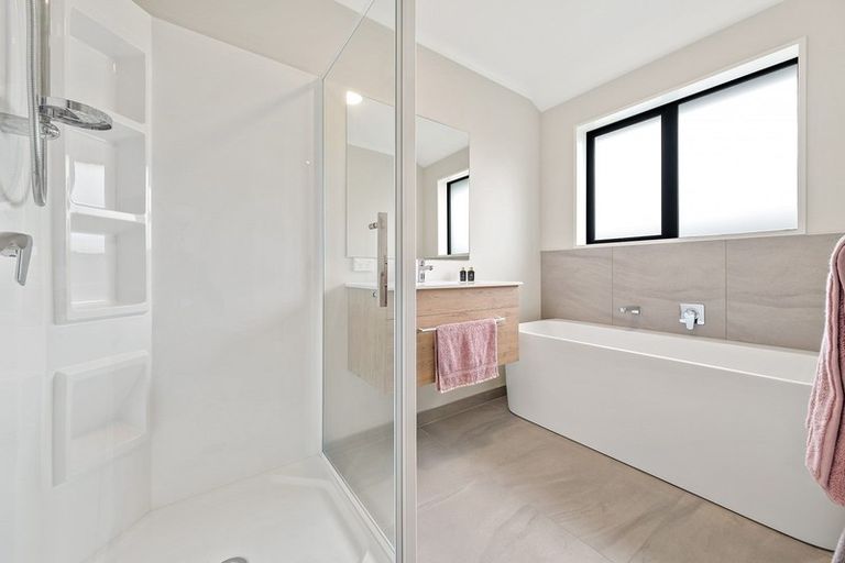 Photo of property in 32a Moore Street, Rolleston, 7614