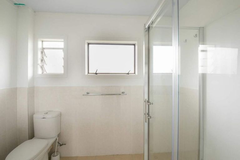 Photo of property in 4/24 Copley Street, New Lynn, Auckland, 0600