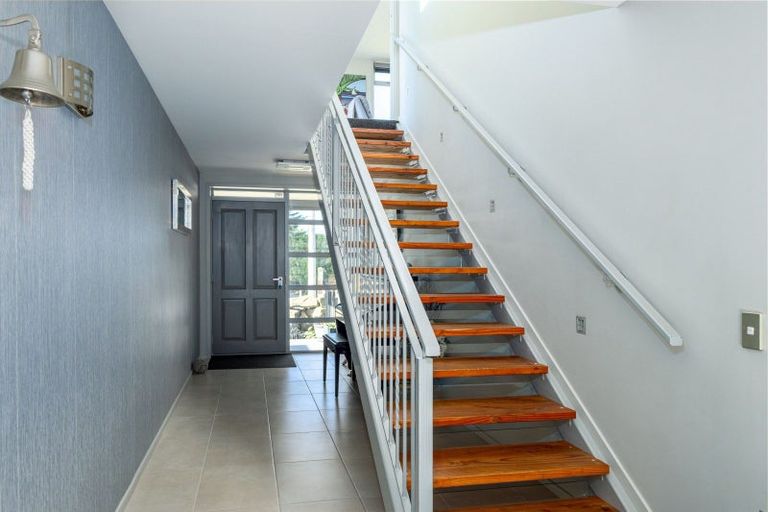 Photo of property in 2 Moore Street, Waimataitai, Timaru, 7910