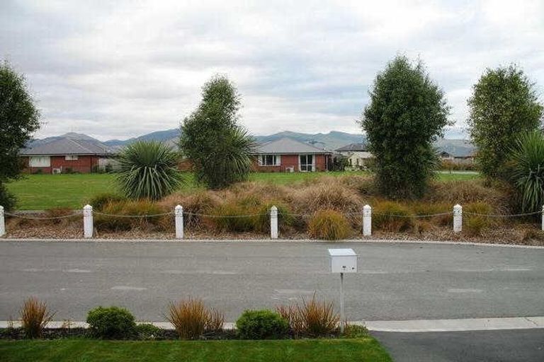 Photo of property in 4 Annies Lane, Aidanfield, Christchurch, 8025
