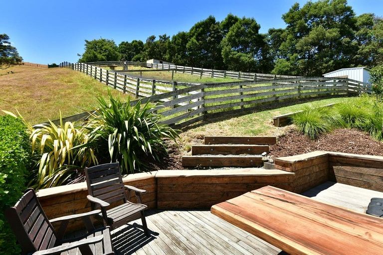Photo of property in 2298 Kaipara Coast Highway, Makarau, Warkworth, 0984