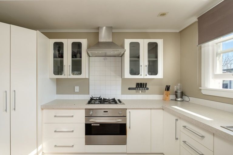 Photo of property in 40 De Lautour Road, Inner Kaiti, Gisborne, 4010