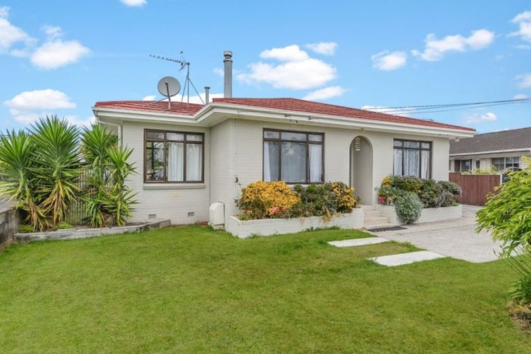 Photo of property in 29 Storey Avenue, Forest Lake, Hamilton, 3200