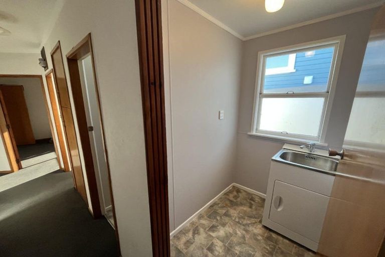 Photo of property in 28 Watson Street, Strandon, New Plymouth, 4312