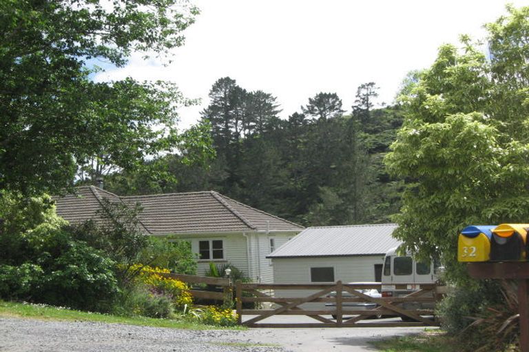 Photo of property in 32 Cascade Road, Bombay, 2675