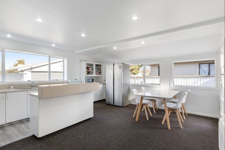 Photo of property in 63 Northcote Road, Northcote, Christchurch, 8052