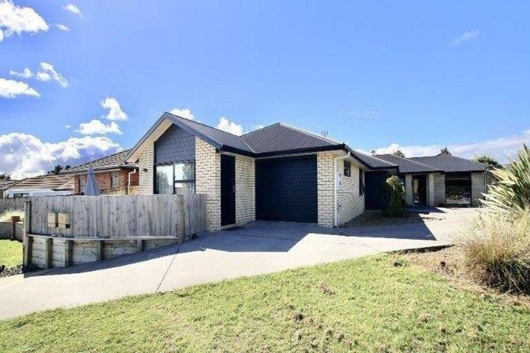 Photo of property in 23 Eastridge Terrace, Huntington, Hamilton, 3210