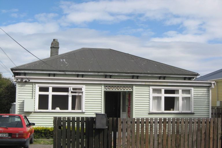 Photo of property in 32 Somerset Crescent, Spreydon, Christchurch, 8024