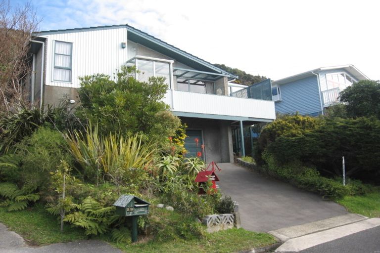 Photo of property in 26 Voltaire Street, Karori, Wellington, 6012