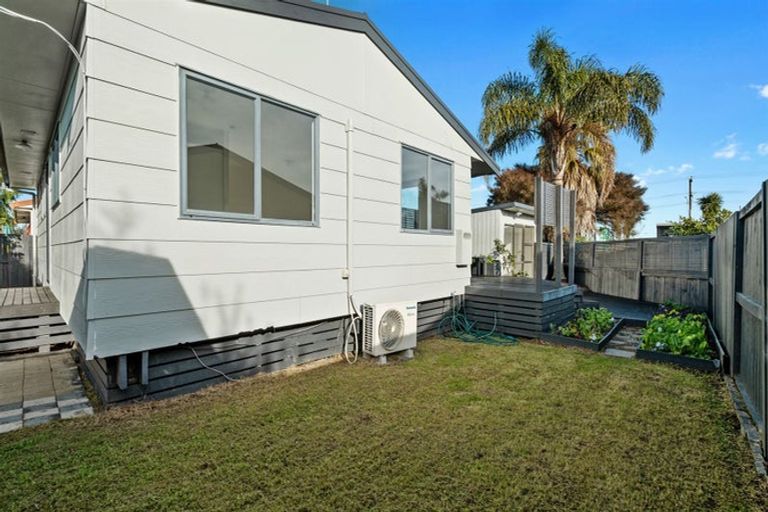 Photo of property in 57 Te Maunga Lane, Mount Maunganui, 3116