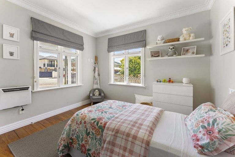 Photo of property in 154 Kings Crescent, Hutt Central, Lower Hutt, 5010