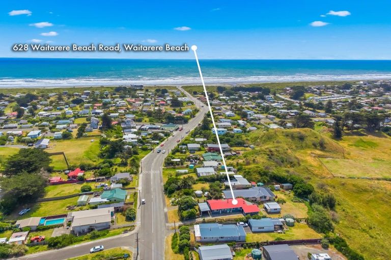 Photo of property in 628 Waitarere Beach Road, Waitarere Beach, Levin, 5510
