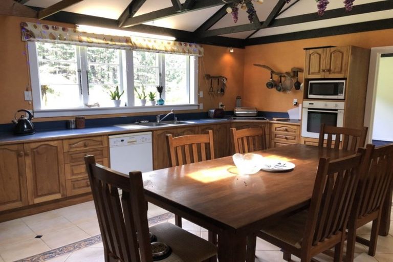 Photo of property in 305 Mangaone Road, Hautere, Otaki, 5582