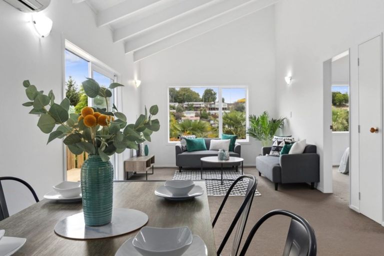 Photo of property in 38 Sunvale Place, Gate Pa, Tauranga, 3112