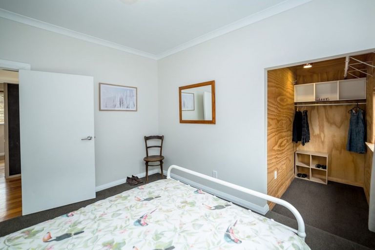 Photo of property in 1 Hayward Street, Featherston, 5710