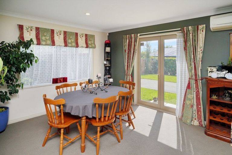 Photo of property in 102 Charles Street, Rangiora, 7400