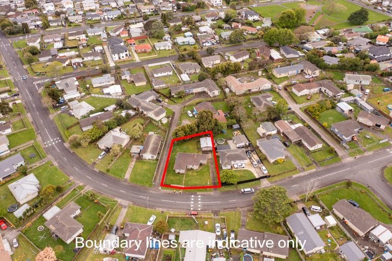 Photo of property in 130 Chichester Drive, Rosehill, Papakura, 2113