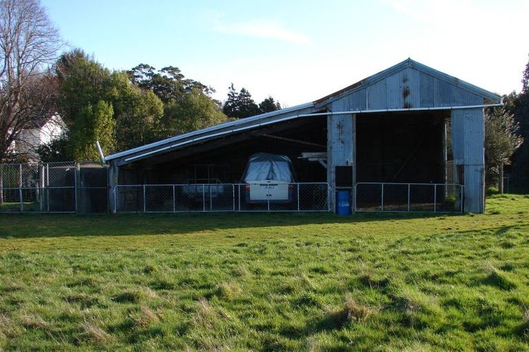 Photo of property in 50 Mckellar Road, Seaward Bush, Invercargill, 9871