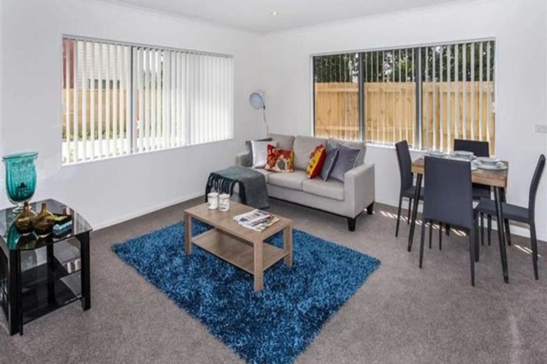 Photo of property in 1/46 Park Estate Road, Rosehill, Papakura, 2113