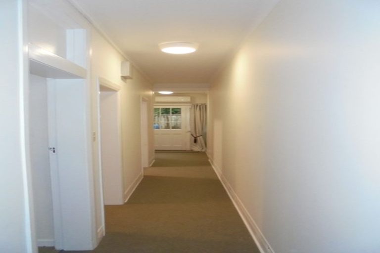 Photo of property in 2 Caprera Street, Melrose, Wellington, 6023