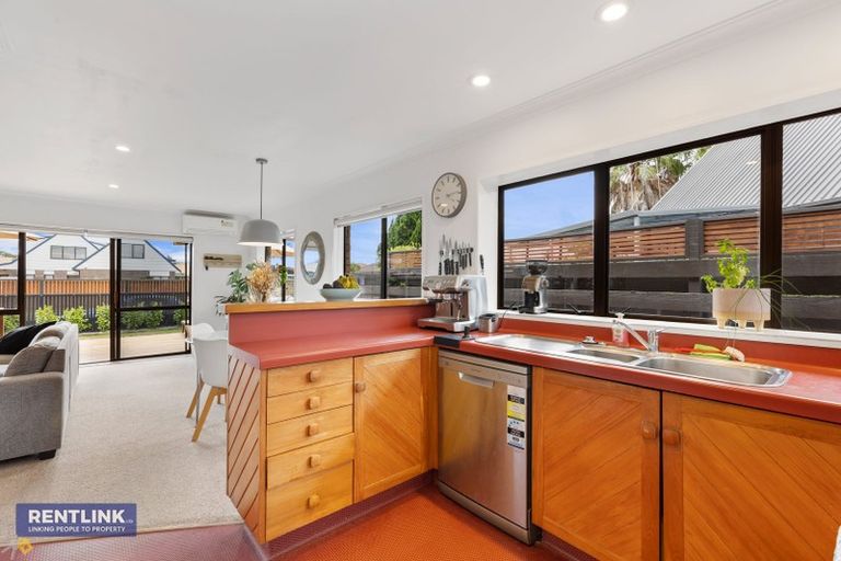 Photo of property in 46 Sunrise Avenue, Mount Maunganui, 3116