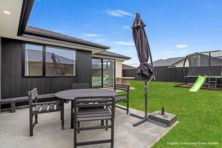 Photo of property in 25 Henshaw Street, Woodend, 7610