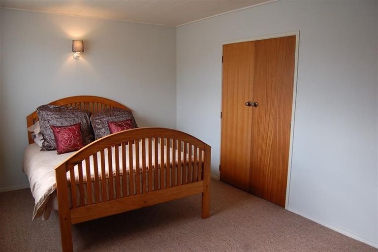 Photo of property in 2/701 Saint Aubyn, Saint Leonards, Hastings, 4120