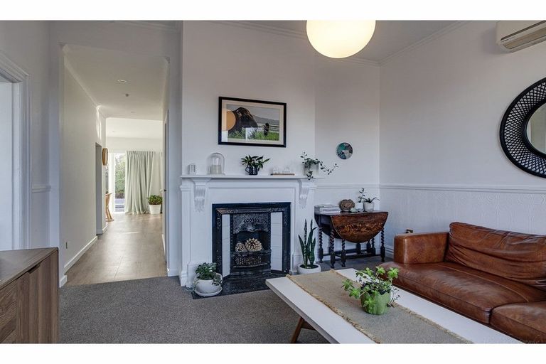 Photo of property in 10 Te Weka Street, Maori Hill, Timaru, 7910