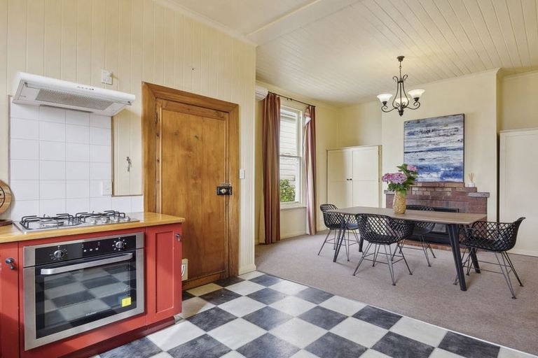 Photo of property in 55 Lawrence Street, Mornington, Dunedin, 9011