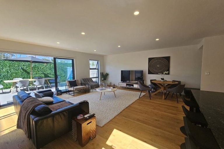 Photo of property in 10b Percy Road, Papamoa Beach, Papamoa, 3118