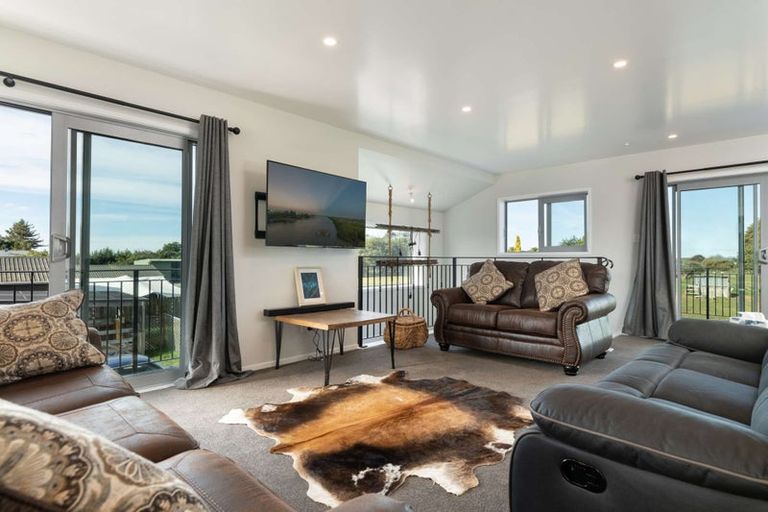 Photo of property in 60b Wilson Road South, Paengaroa, 3189