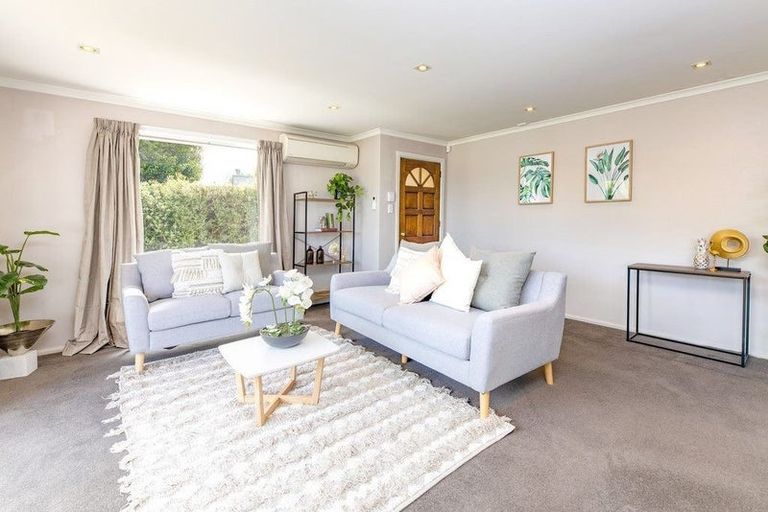 Photo of property in 2/149 Wairakei Road, Bryndwr, Christchurch, 8053