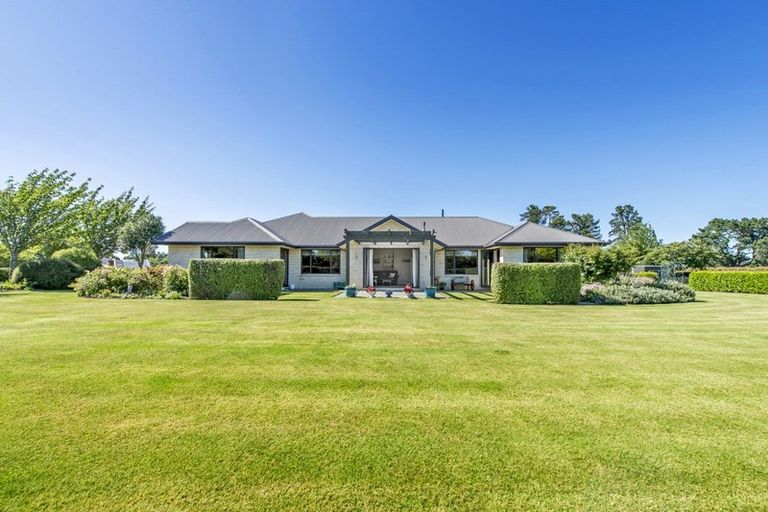 Photo of property in 76 Stott Drive, Darfield, 7571