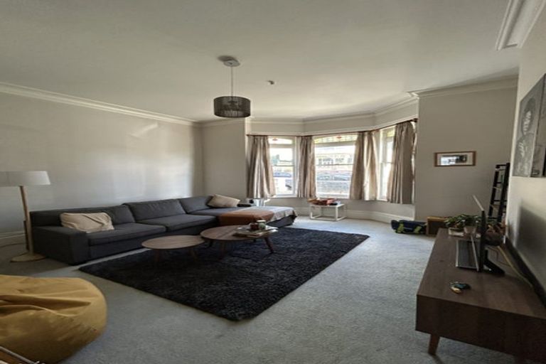 Photo of property in 61-61a Brougham Street, Mount Victoria, Wellington, 6011