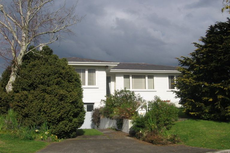 Photo of property in 34 Pemberton Crescent, Greerton, Tauranga, 3112