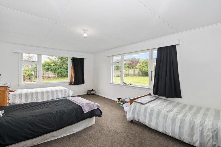 Photo of property in 17 Mersey Street, South Hill, Oamaru, 9400