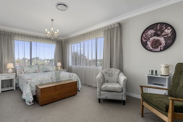 Photo of property in 11 Laing Place, Otumoetai, Tauranga, 3110