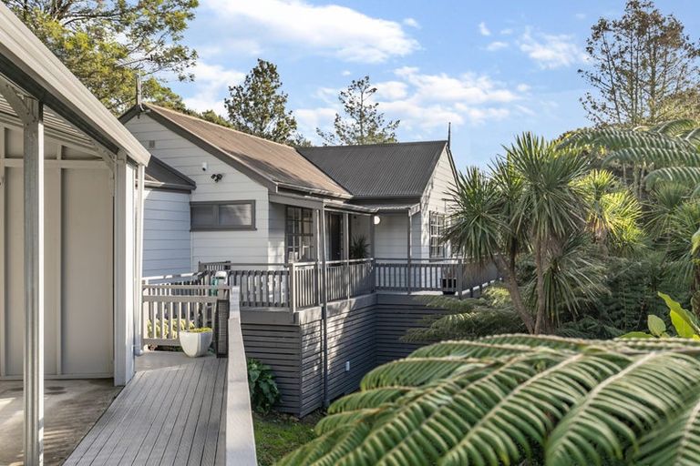 Photo of property in 19 Laser Place, Bayview, Auckland, 0629