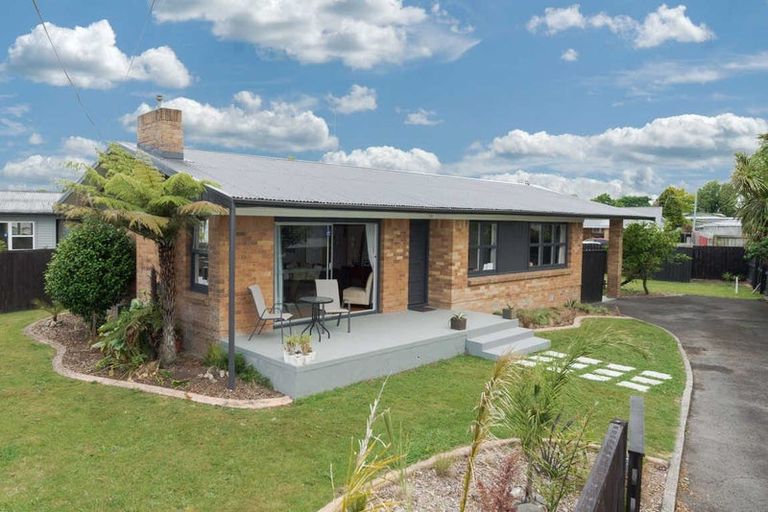 Photo of property in 40 English Street, St Andrews, Hamilton, 3200