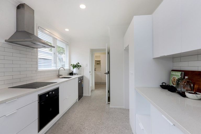 Photo of property in 21b Te Aute Road, Havelock North, 4130