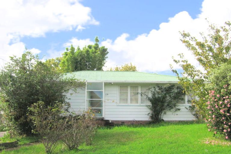 Photo of property in 15a Kereru Street, Henderson, Auckland, 0612