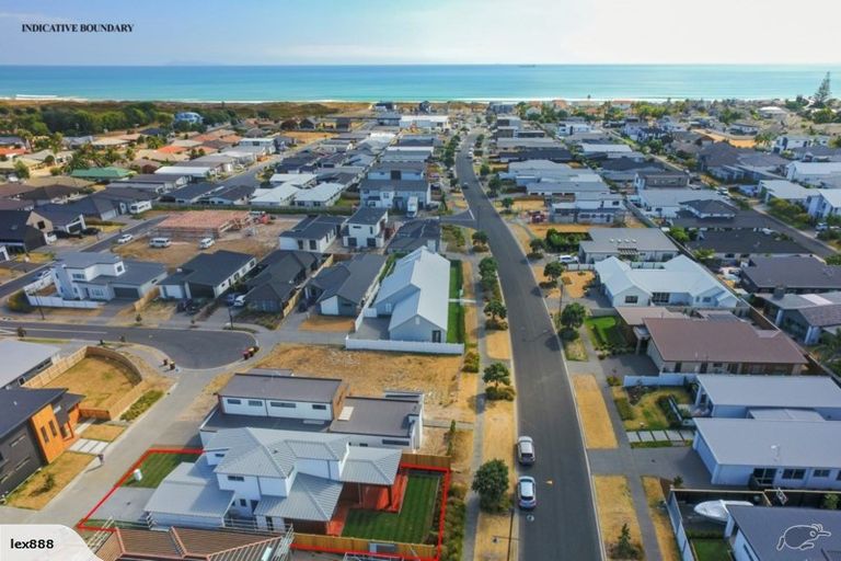 Photo of property in 10 Tuangi Way, Papamoa Beach, Papamoa, 3118