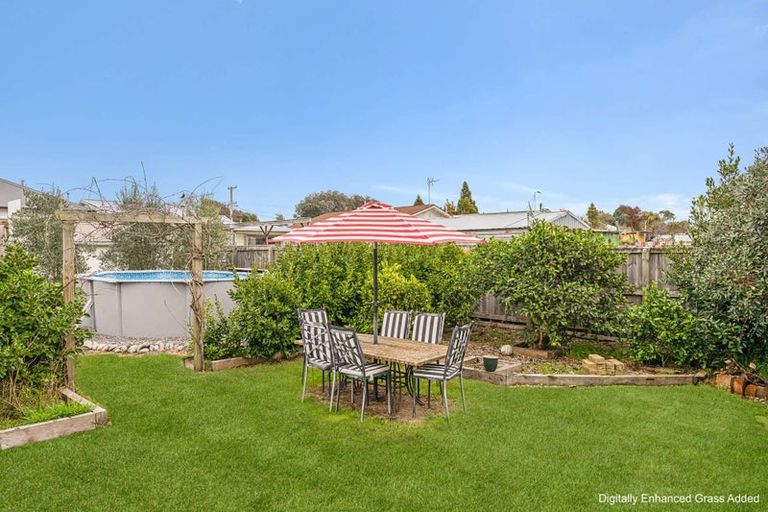 Photo of property in 12 Koromiko Road, Gonville, Whanganui, 4501