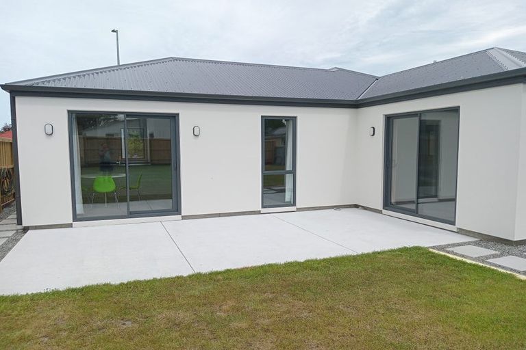 Photo of property in 1/205 Wainoni Road, Avondale, Christchurch, 8061