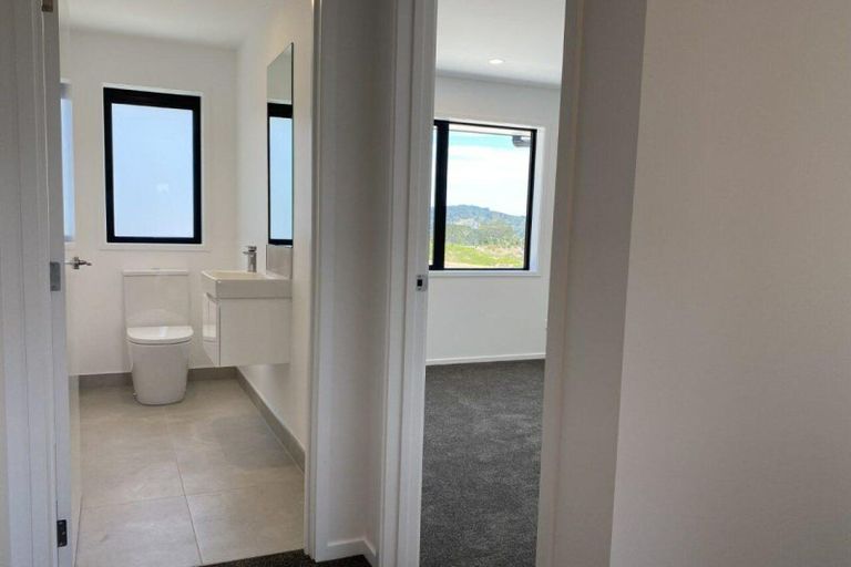 Photo of property in 354 Whitehills Road, Waitoki, Silverdale, 0994